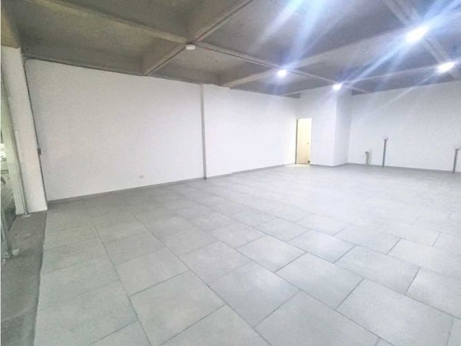 Local en arriendo en Avenida Centenario, Armenia, 82 m² · foto 4 de 11