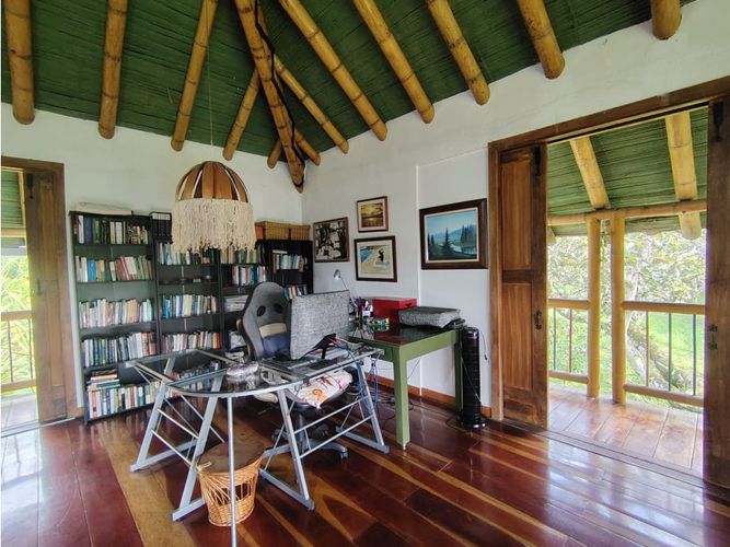Casa de 8 alcobas en venta en El Caimo, Armenia, 889 m² · foto 16 de 24