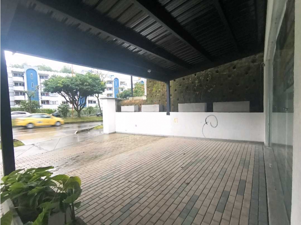 Retail space for rent in Avenida 19 Norte, Armenia