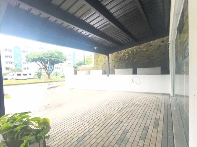 Local en arriendo en Avenida 19 Norte, Armenia, 98 m² · foto 2 de 12