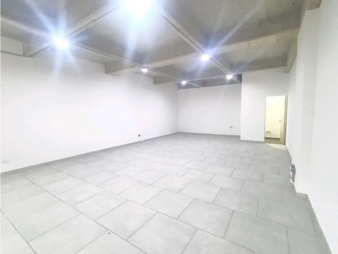 Local en arriendo en Avenida 19 Norte, Armenia, 98 m² · foto 8 de 12