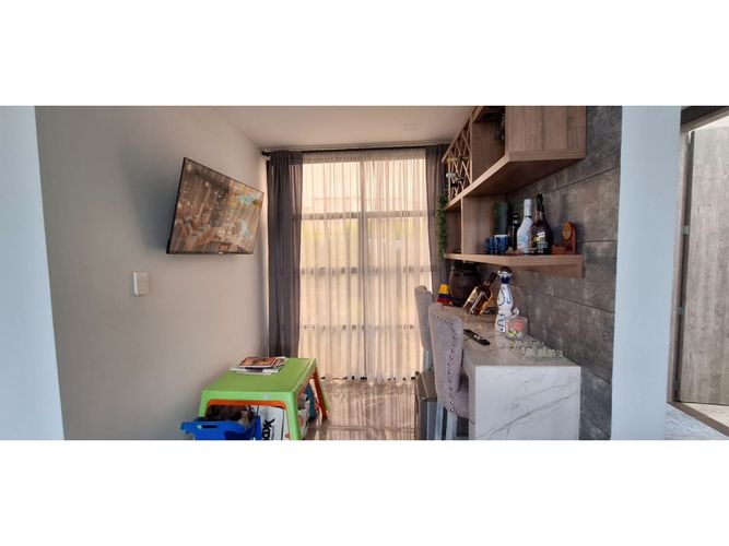 Casa de 4 alcobas en venta en Vía El Caimo, Armenia, 240 m² · foto 8 de 24