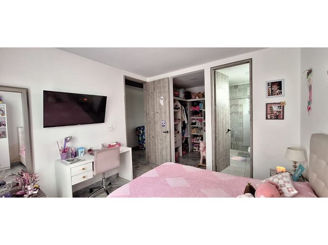 Casa de 4 alcobas en venta en Vía El Caimo, Armenia, 240 m² · foto 14 de 24