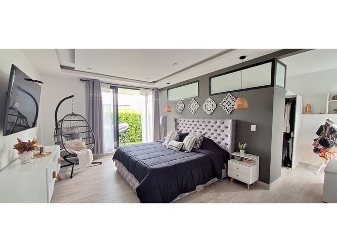 Casa de 4 alcobas en venta en Vía El Caimo, Armenia, 240 m² · foto 18 de 24