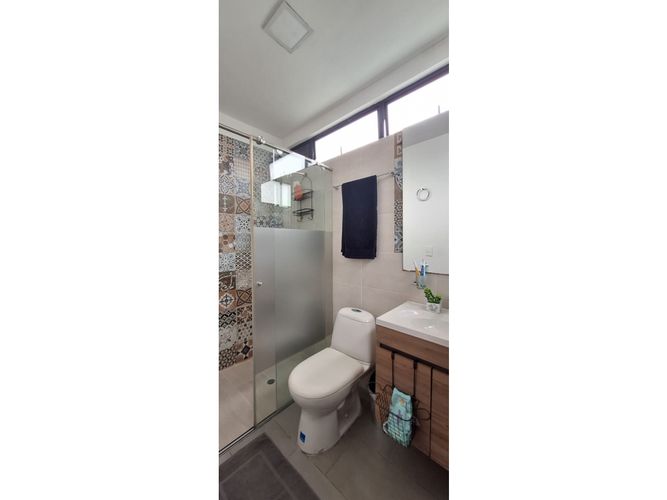 Casa de 4 alcobas en venta en Vía El Caimo, Armenia, 240 m² · foto 23 de 24