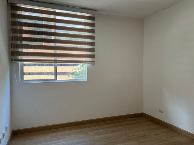 Apartamento de 3 alcobas en arriendo en Cumbres, Envigado, 80 m² · foto 8 de 15