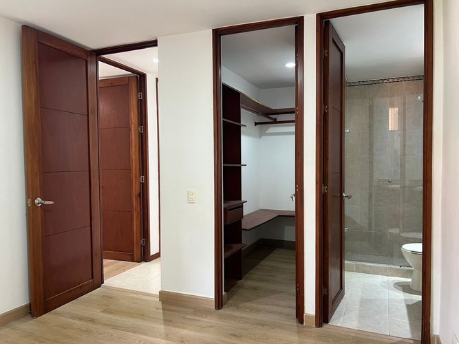 Apartamento de 3 alcobas en arriendo en Cumbres, Envigado, 80 m² · foto 14 de 15