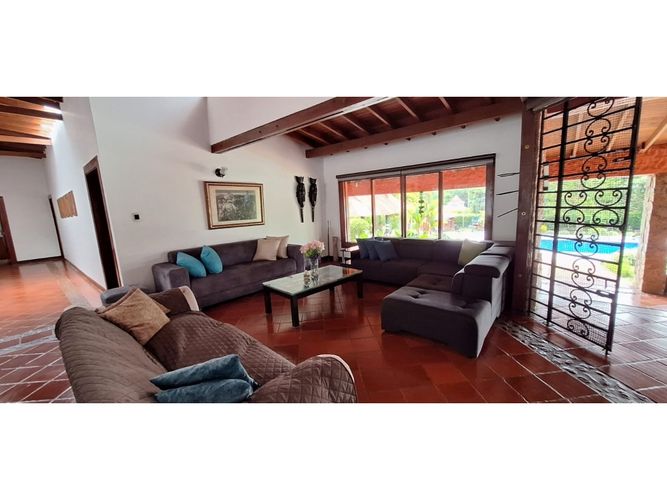 Casa de 9 alcobas en venta en El Eden, Armenia, 780 m² · foto 12 de 24