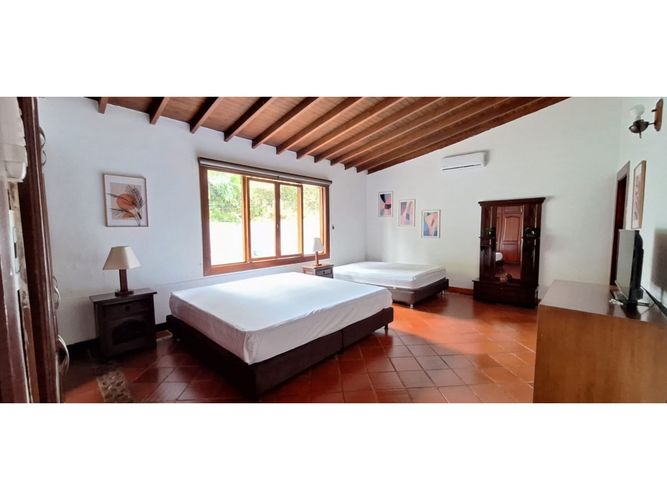 Casa de 9 alcobas en venta en El Eden, Armenia, 780 m² · foto 22 de 24