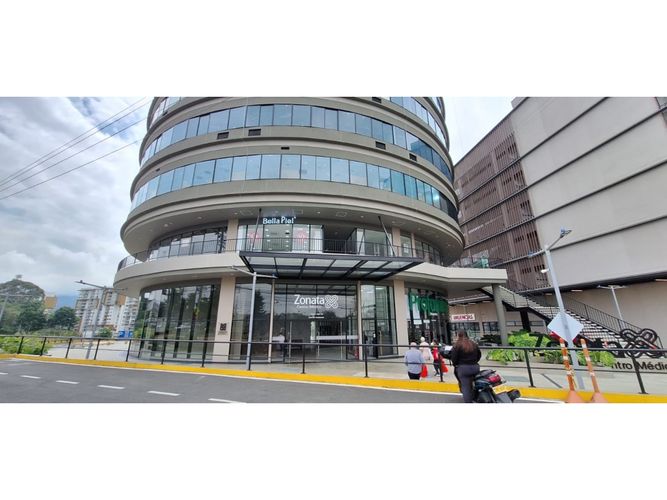 Consultorio en arriendo en Avenida Centenario, Armenia, 33 m² · foto 2 de 15