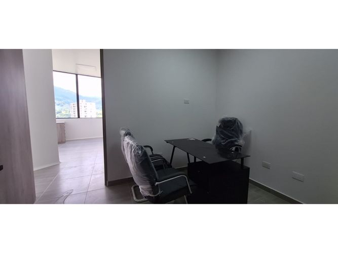 Consultorio en arriendo en Avenida Centenario, Armenia, 33 m² · foto 5 de 15