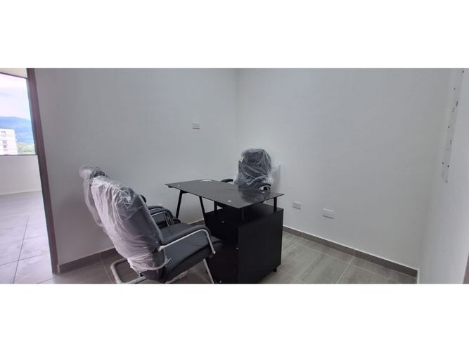Consultorio en arriendo en Avenida Centenario, Armenia, 33 m² · foto 9 de 15