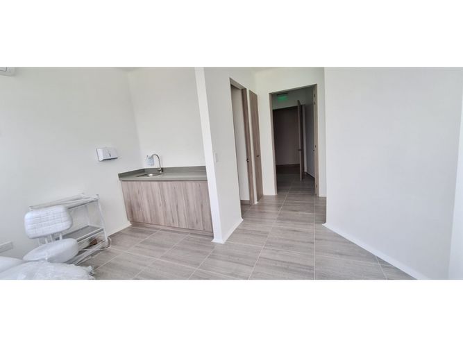 Consultorio en arriendo en Avenida Centenario, Armenia, 33 m² · foto 13 de 15