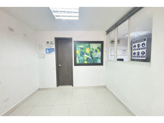 Oficina en arriendo en La Castellana, Armenia, 37 m² · foto 2 de 7