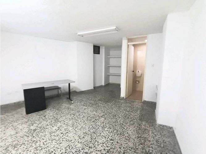 Consultorio en arriendo en Parque Sucre, Armenia, 42 m² · foto 4 de 18