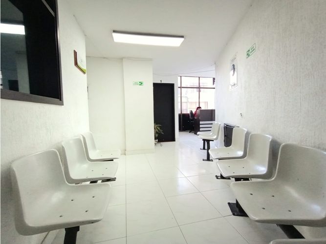 Consultorio en arriendo en Parque Sucre, Armenia, 42 m² · foto 11 de 18