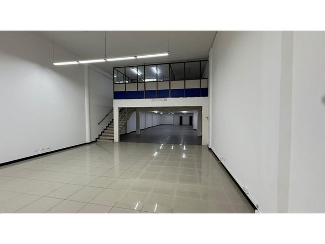 Local en arriendo en San Jose, Pereira, 335 m² · foto 4 de 12