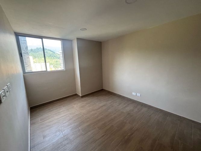 Apartamento en venta en Loma De San Jose, Sabaneta · foto 10 de 13