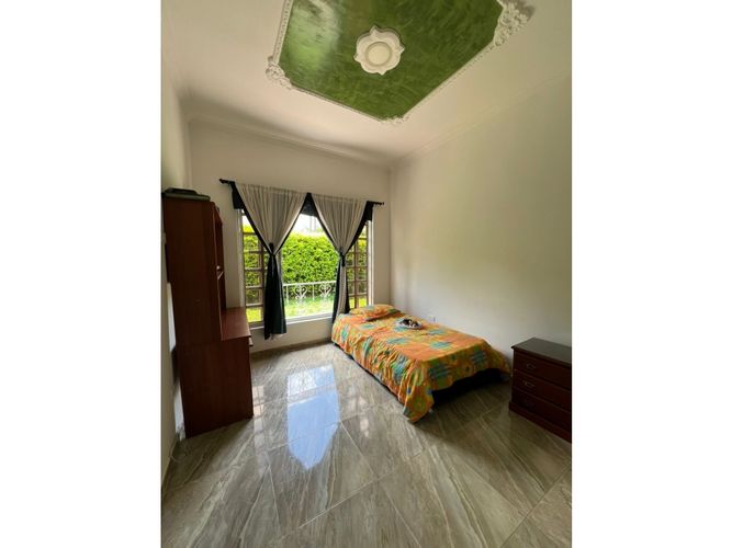 Casa de 10 alcobas en venta en Via La Tebaida, Armenia, 400 m² · foto 8 de 24