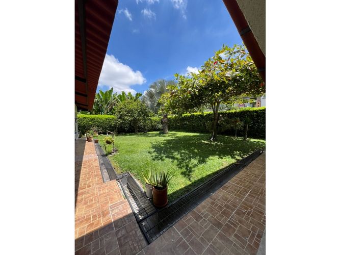 Casa de 10 alcobas en venta en Via La Tebaida, Armenia, 400 m² · foto 15 de 24