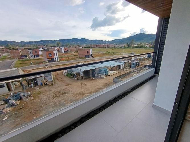 Apartamento de 2 alcobas en venta en La Ceja, 76 m² · foto 12 de 13