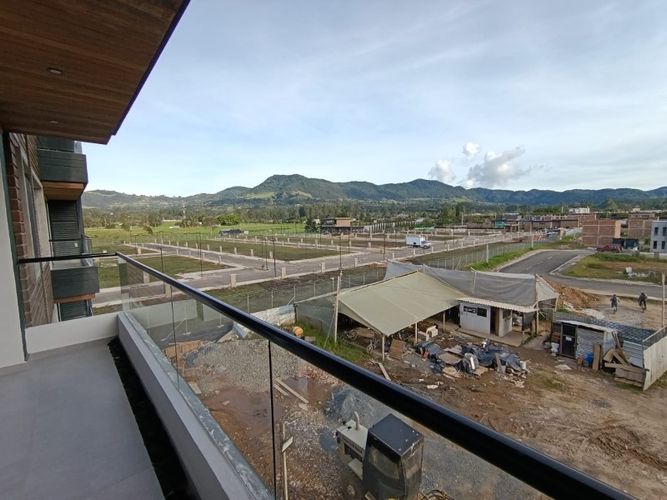 Apartamento de 2 alcobas en venta en La Ceja, 76 m² · foto 13 de 13