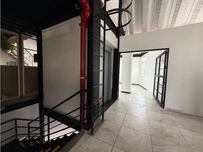 Local en venta en Avenida Centenario, Armenia, 25 m² · foto 2 de 7