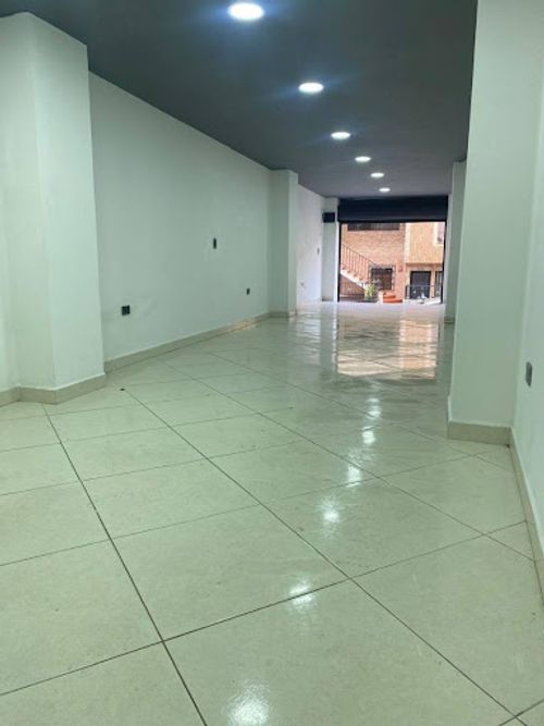 Local en arriendo en Calle Larga, Sabaneta, 50 m² · foto 5 de 5
