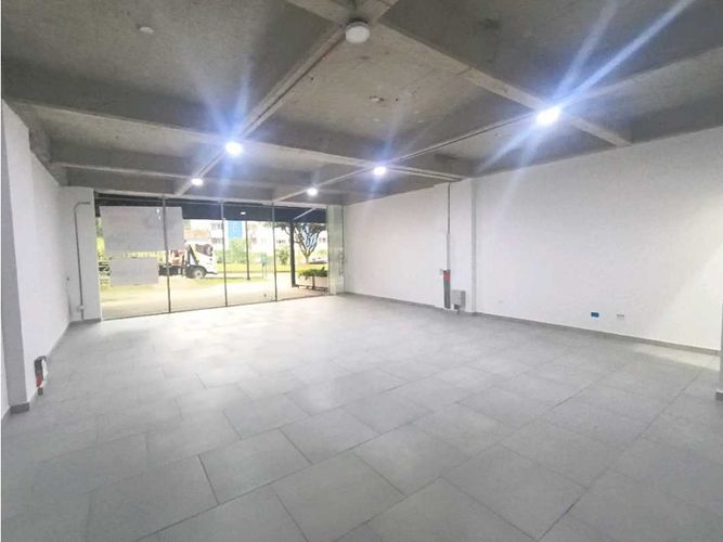 Local en arriendo en Cr. San Juan De La Loma, Armenia, 80 m² · foto 10 de 14