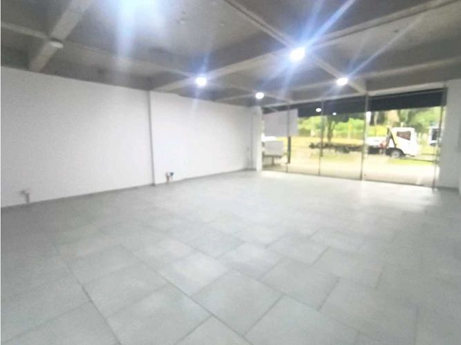 Local en arriendo en Cr. San Juan De La Loma, Armenia, 80 m² · foto 11 de 14