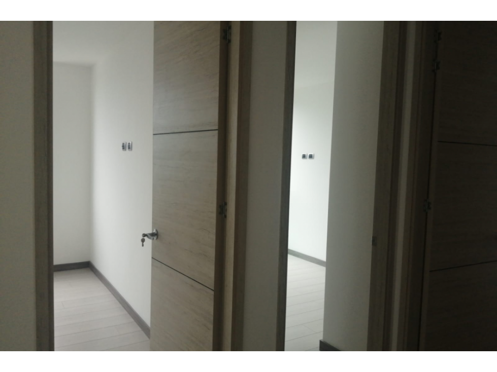 Apartamento en venta en Fundadores, Armenia · foto 9 de 18