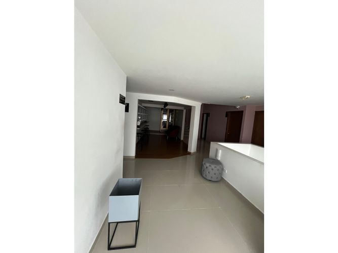Casa de 16 alcobas en venta en Zona Industrial La Popa, Dosquebradas, 300 m² · foto 6 de 17