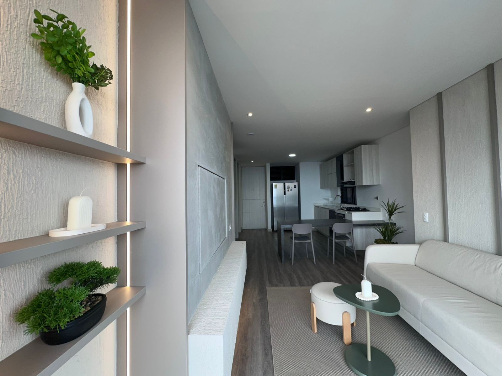 Apartamento en arriendo en El Poblado, Medellín · foto 6 de 17
