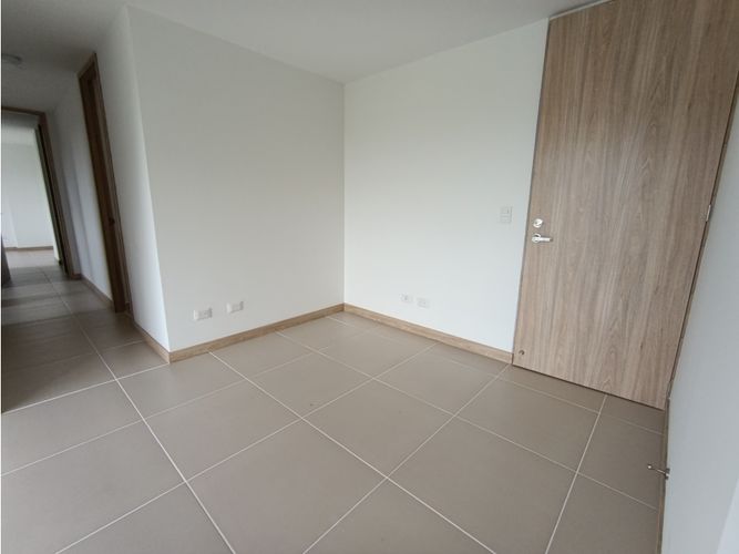 Apartamento de 3 alcobas en arriendo en La Ceja, 74 m² · foto 10 de 20