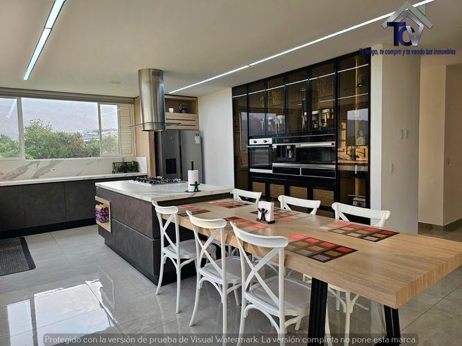Casa de 5 alcobas en venta en Menzuly, Piedecuesta, 1477 m² · foto 2 de 24