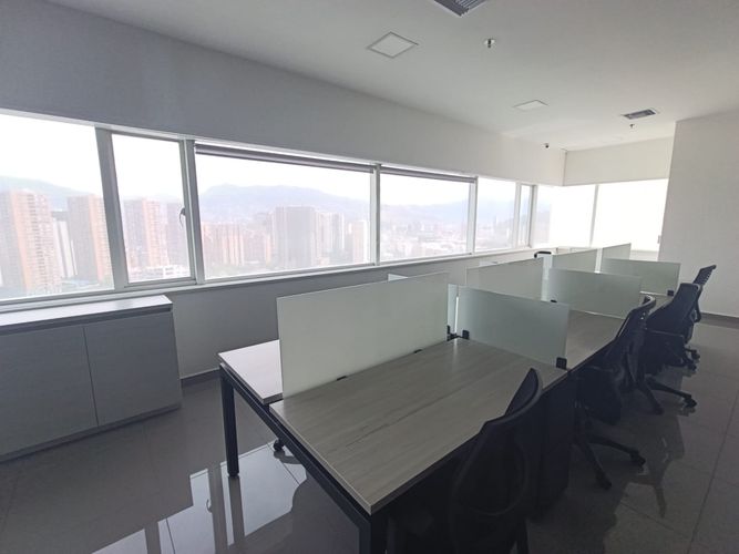 Oficina en arriendo en Manila, Medellín, 94 m² · foto 8 de 10
