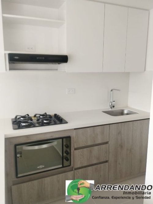 Apartamento de 3 alcobas en arriendo en El Guayabo, Itagüí, 75 m² · foto 6 de 11