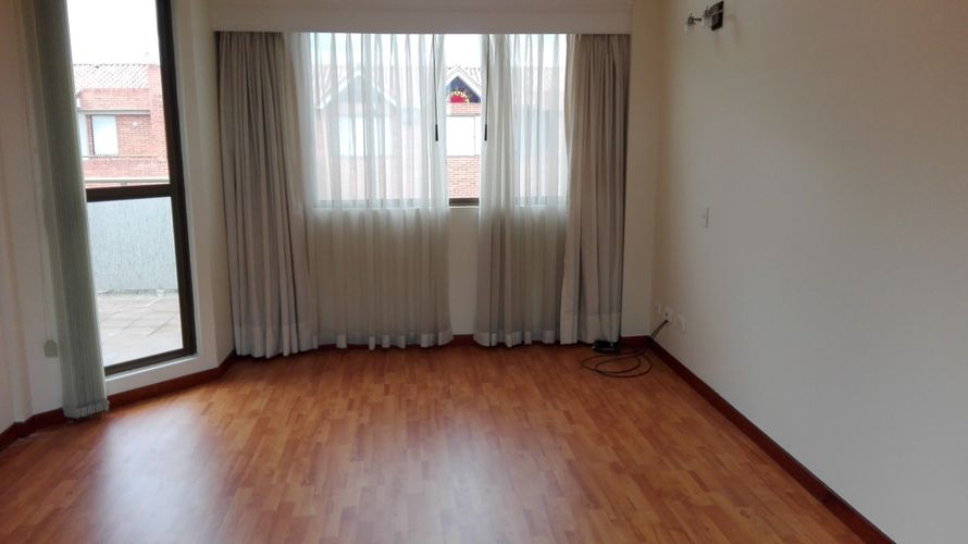 Casa de 3 alcobas en arriendo en San Jose De Los Nogales, Chía, 236 m² · foto 22 de 24