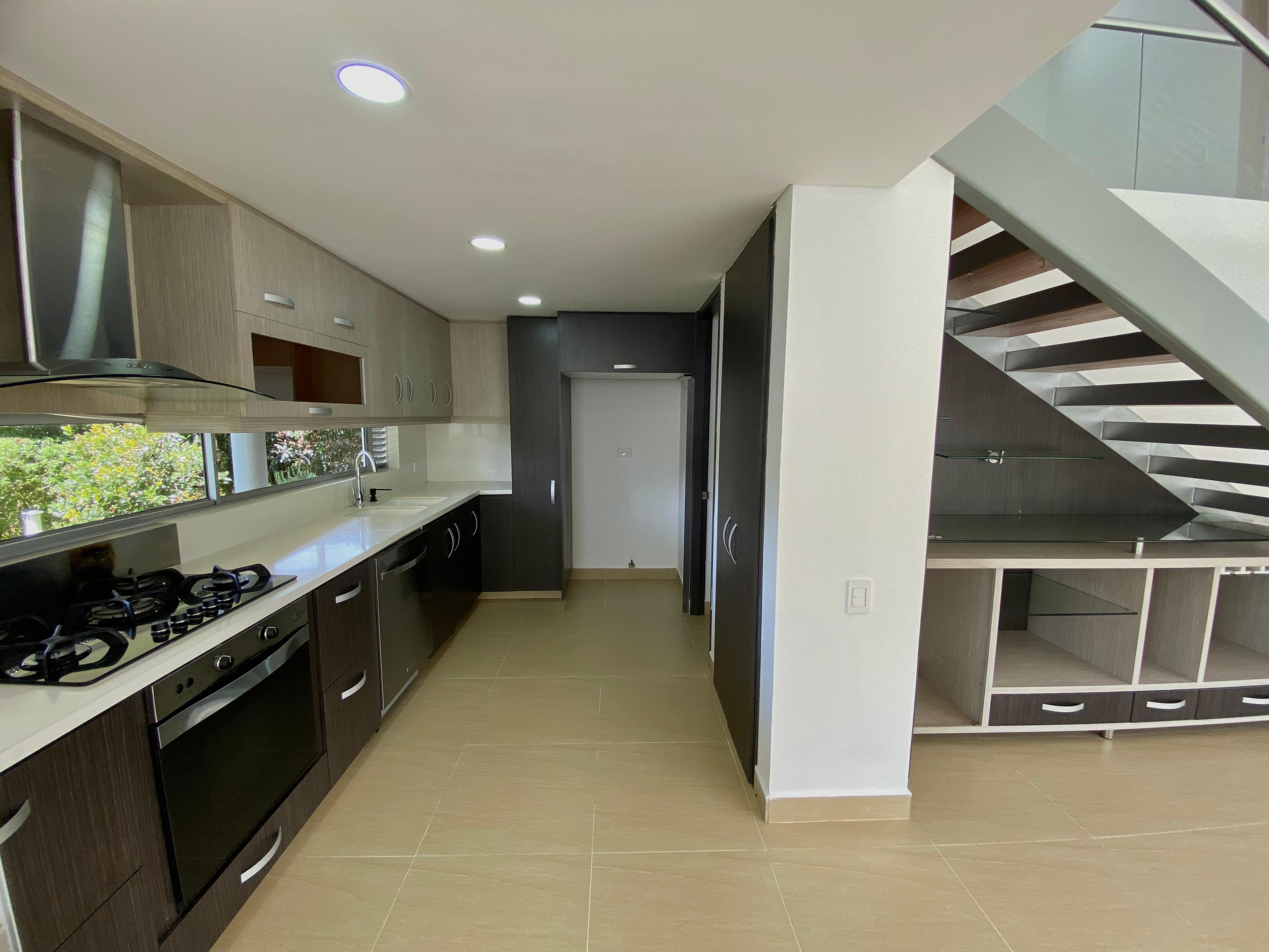 3BR House in Santa Elena (150 m²) - 2