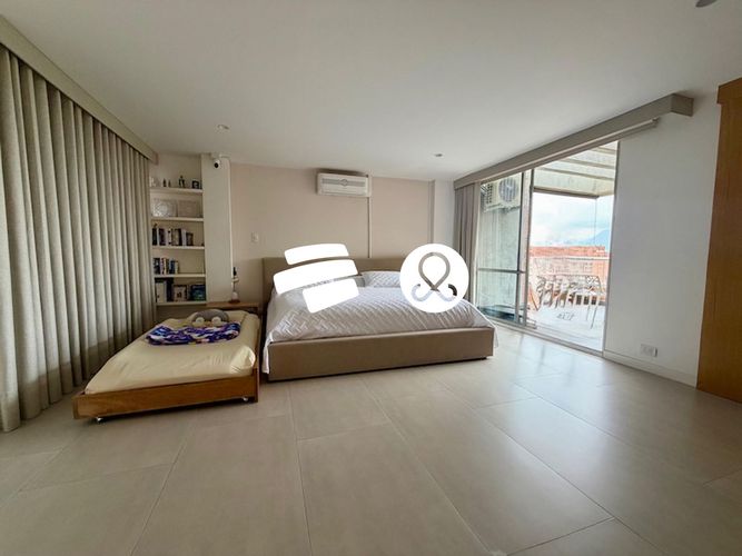 Apartamento de 3 alcobas en venta en El Poblado, Medellín, 243 m² · foto 14 de 24