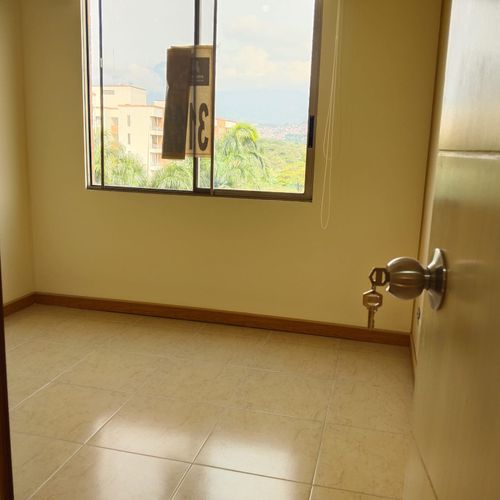 Apartamento de 3 alcobas en venta en El Ingenio, Cali, 82 m² · foto 12 de 21