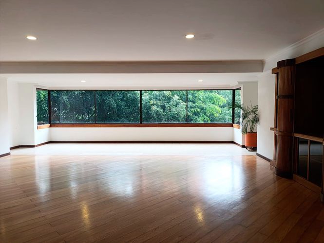 Apartamento de 3 alcobas en venta en El Poblado, Medellín, 241 m² · foto 11 de 20