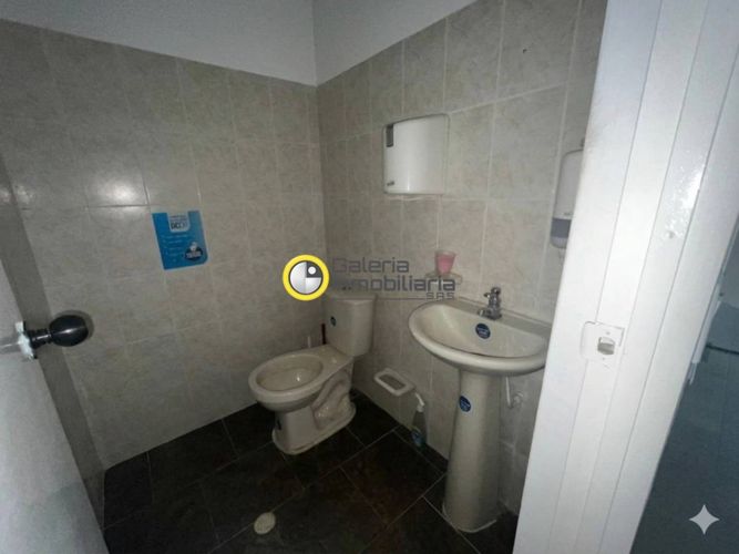 Oficina en arriendo en Cabecera Del Llano, Bucaramanga, 173 m² · foto 5 de 8