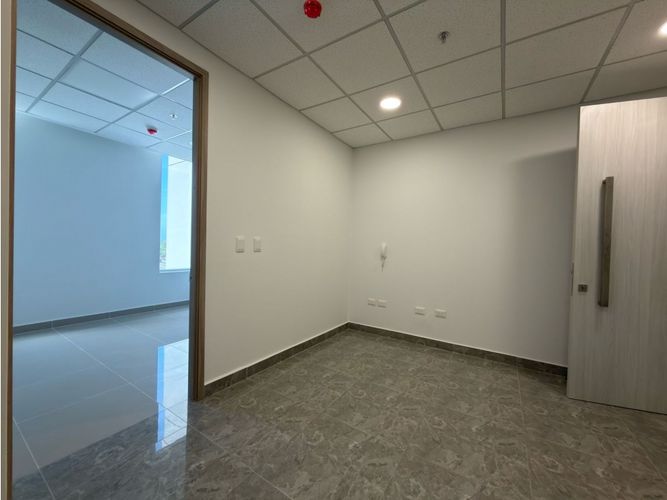 Consultorio en venta en Portal De Genovés, Puerto Colombia, 38 m² · foto 24 de 24