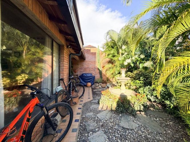 Casa de 3 alcobas en venta en Cañaveral, Floridablanca, 184 m² · foto 19 de 19