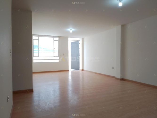 Local en venta en Tunja, Tunja, 381 m² · foto 9 de 24