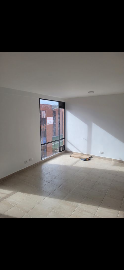 Apartamento de 3 alcobas en venta en Hogares Soacha, Soacha, 65 m² · foto 7 de 15
