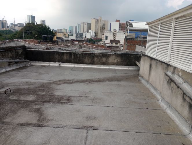 Edificio en venta en Granada, Cali, 2214 m² · foto 6 de 24