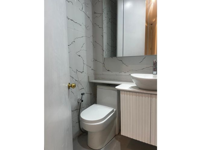 Apartamento de 3 alcobas en venta en El Retiro, Bogotá, 237 m² · foto 21 de 24