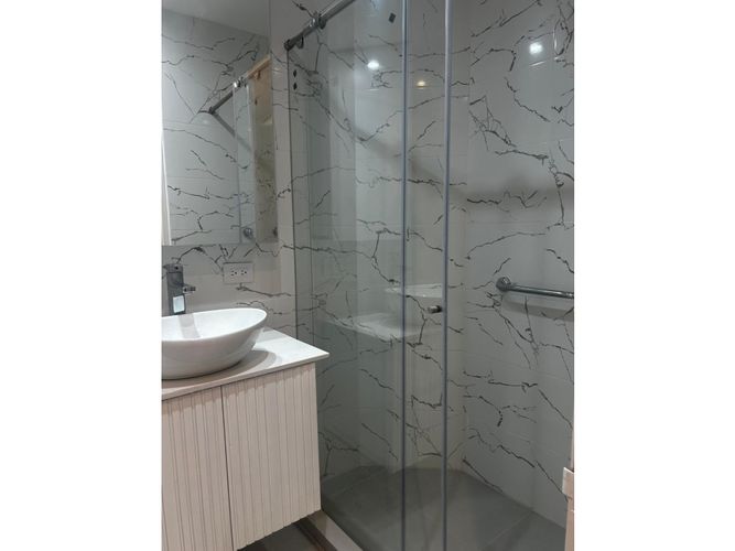 Apartamento de 3 alcobas en venta en El Retiro, Bogotá, 237 m² · foto 22 de 24
